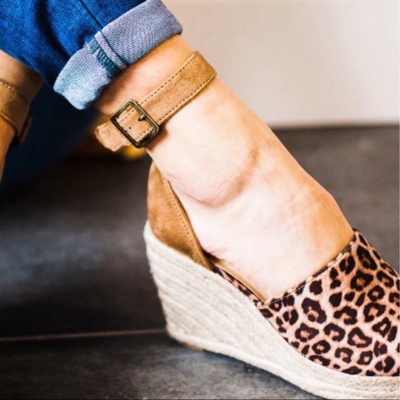 SOPHIA Purrfect Wedges - Picture 5 of 6